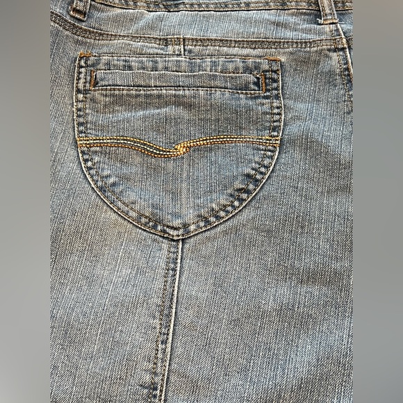 🥇 CATO Women’s Cropped Button Hem Pants - Picture 8 of 13